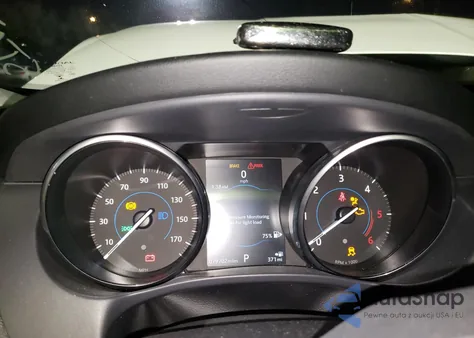 2018 Jaguar Xe Premium z USA, uszkodzony, nr VIN SAJAD4FN6JCP32170